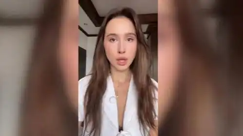  美女在日本旅行,住连锁酒店竟有臭男人躲床底,处理方式够离谱