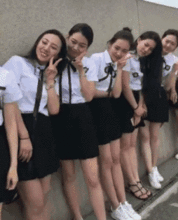 gif搞笑趣图你这是怎么了我看你的表情很痛苦啊 gif搞笑趣图你这是怎么了我看你的表情很痛苦啊