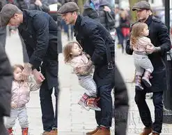  小七逛商场自选衣服哈珀表情丰富萌杀众人5621009