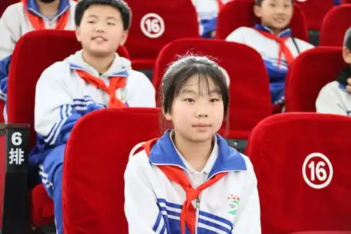  我为群众办实事丨法治进校园走进新惠七小