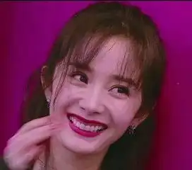  杨幂的脸是做了什么高清动态居然比精修图还仙