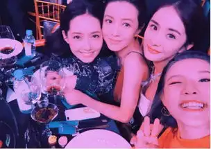  杨幂生日,半个娱乐圈送祝福,只有他最搞笑