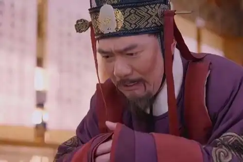  武媚娘传奇里面的长孙无忌为何帮李治登上皇位,而不帮李泰