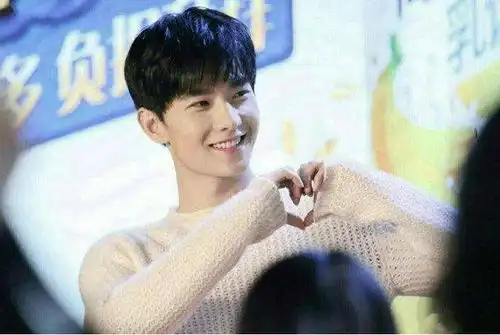 不满亚洲最帅排名榜,沈腾老情商耍偶像包袱被网友调侃 不满亚洲最帅排名榜,沈腾老情商耍偶像包袱被网友调侃