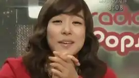 美女的烦恼表情包女孩的