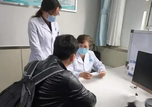  大咖来了做好秋冬季疫情防控,李兰娟来郑州支招