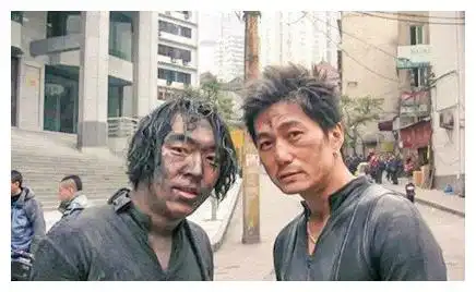  疯狂的石头背后刘桦黄渤片酬共3万,徐峥是0,汪涵孙红雷错过