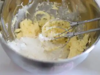 醇香酥脆的曲奇饼干曲奇枪版,冬日温暖小零食 醇香酥脆的曲奇饼干曲奇枪版,冬日温暖小零食