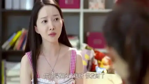  闺蜜一句话揭露了美女的行为女子顿时面无表情好尴尬