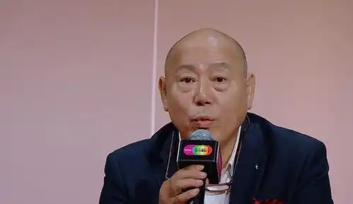  公开场合郭敬明李诚儒的审美标准,s卡是什么标准没有改变