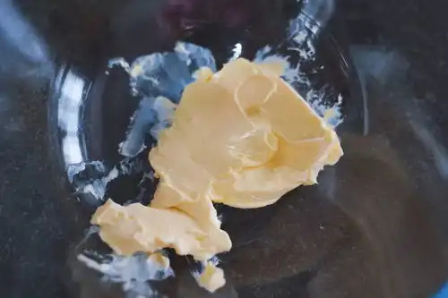  终于看见小猪佩奇的正面照了,精致猪猪小饼干,可爱得不忍心吃