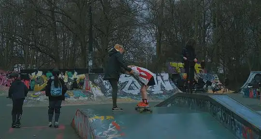  退堂鼓十级的相册腹肌蓝波湾