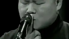 岳云鹏学于谦老师抽烟,太搞笑,每一秒都能当表情包 岳云鹏学于谦老师抽烟,太搞笑,每一秒都能当表情包